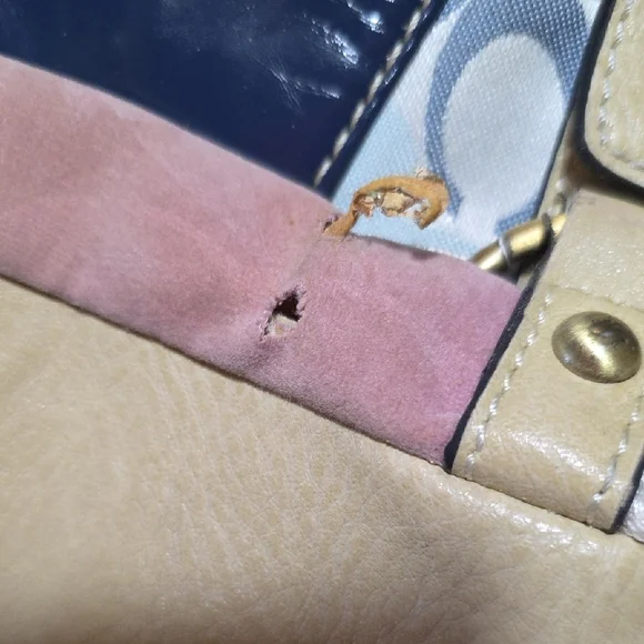 Coach Cream and Blue Shoulder Bag Artistic Design - Picture 5 of 6